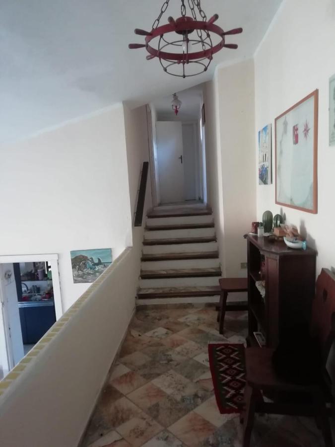 Sa Domo De Afra Acomodação com café da manhã Stintino Exterior foto